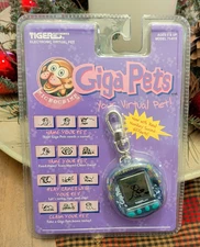 1997 Tiger Electronics Giga Pets Microchimp Virtual Pet LCD Game Factory Sealed