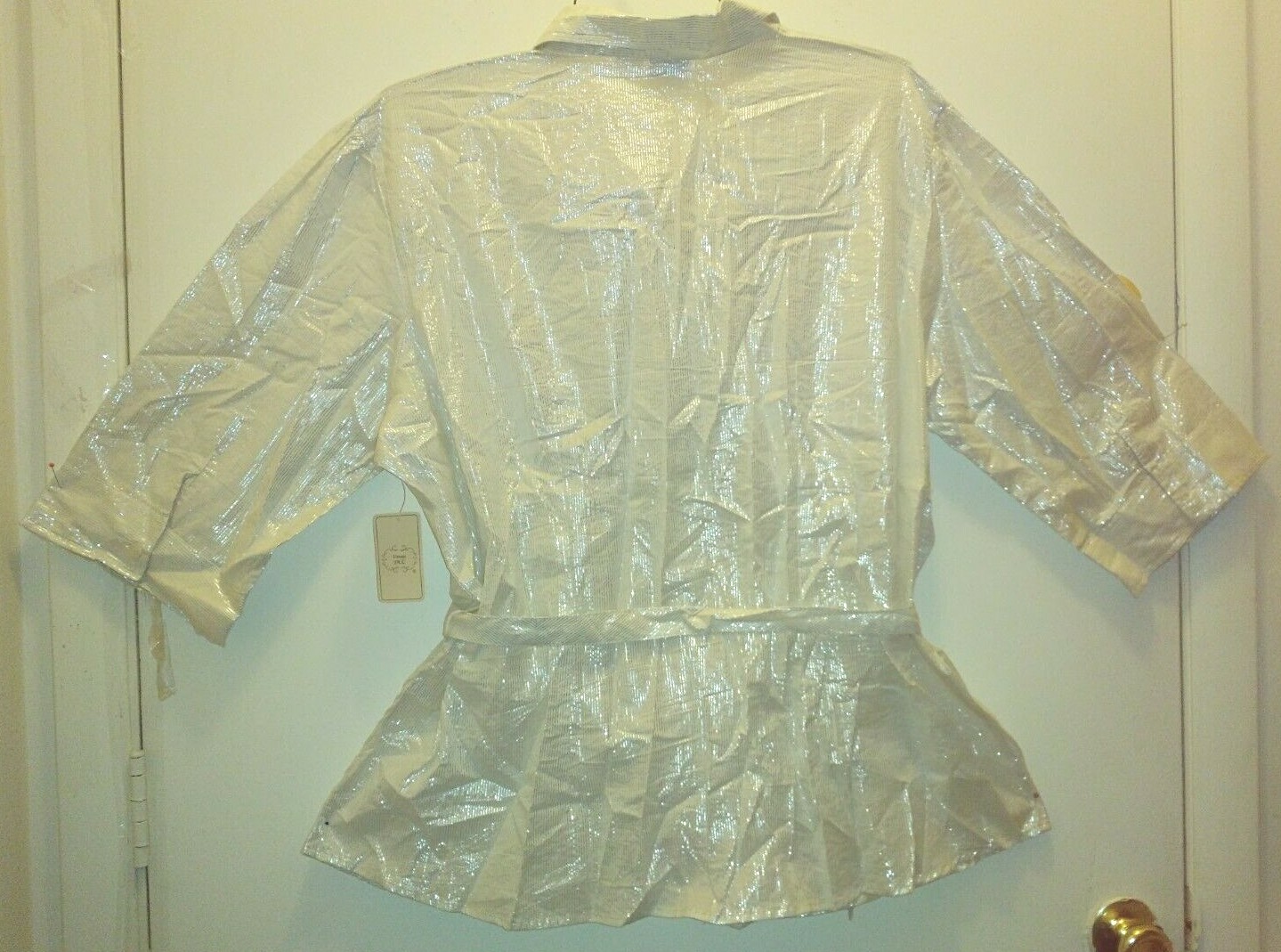 Picture 3 of 12