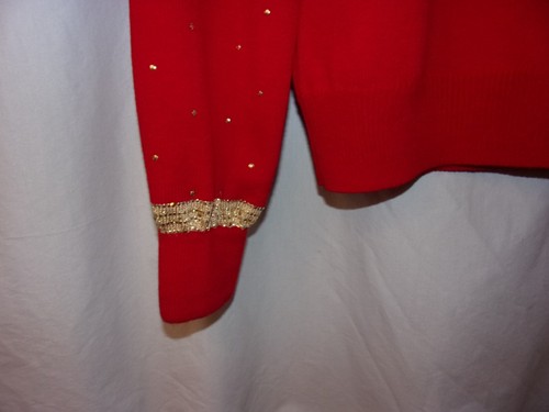 St. John Evening Red Santana Gold Star & Studs Sweater Lovely (P) VGC - Picture 4 of 7
