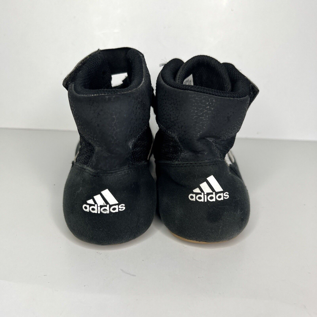 Adidas Wrestling Shoes Mens 9.5 Mid Sneakers Black Leather 