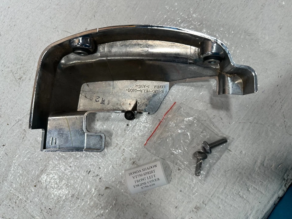 01-07 Honda Shadow Spirit VT750DC Cubierta Trasera Derecha Motor Foto 2 de 2