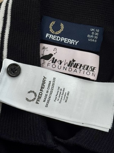 Fred Perry Amy Winehouse Love Hearts Knitted Polo - Black - UK 10/ USA 38/ EUR 6 - Foto 3 di 11