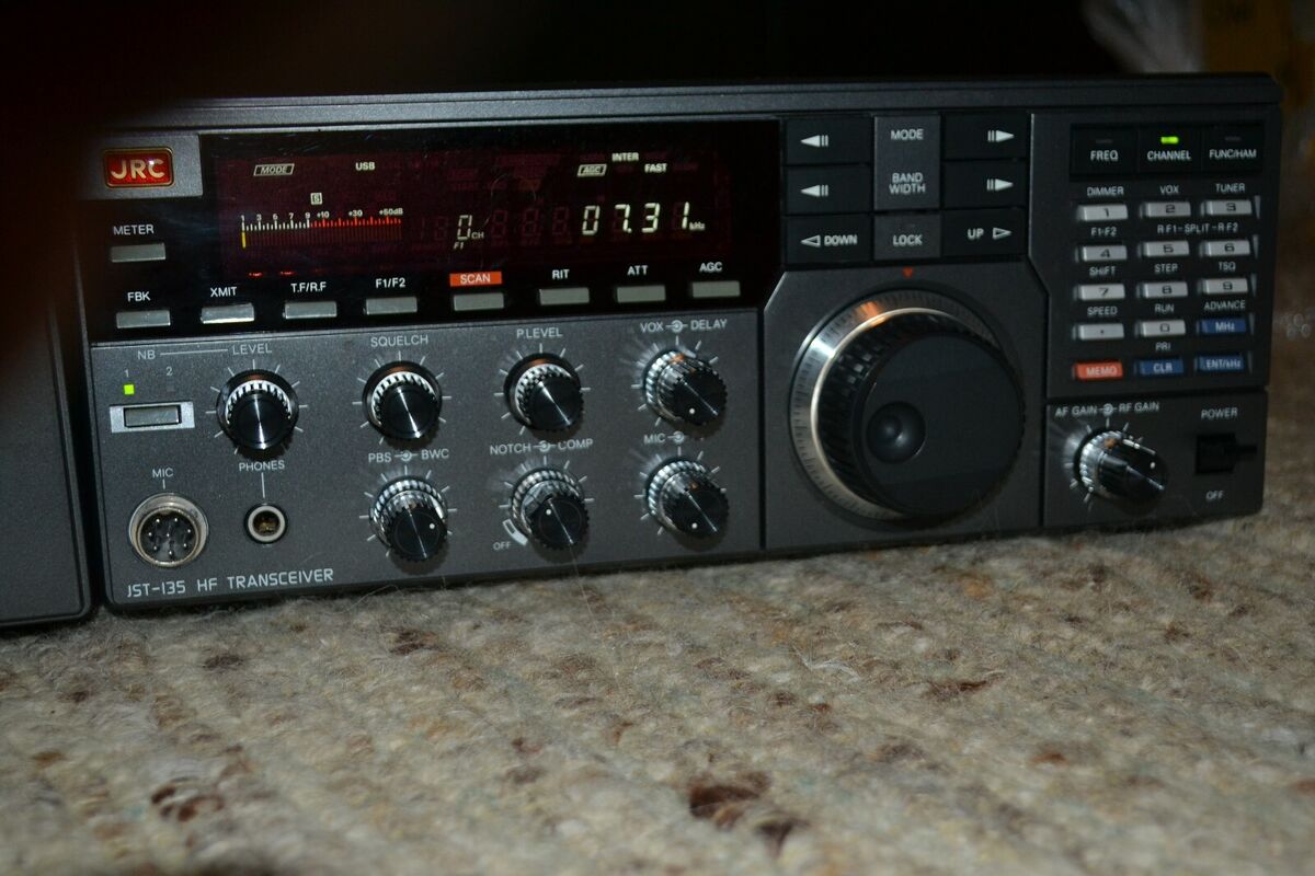 JRC JST-135 HF Ham Radio Transceiver JRC JST-135 HF Ham Radio Transceiver