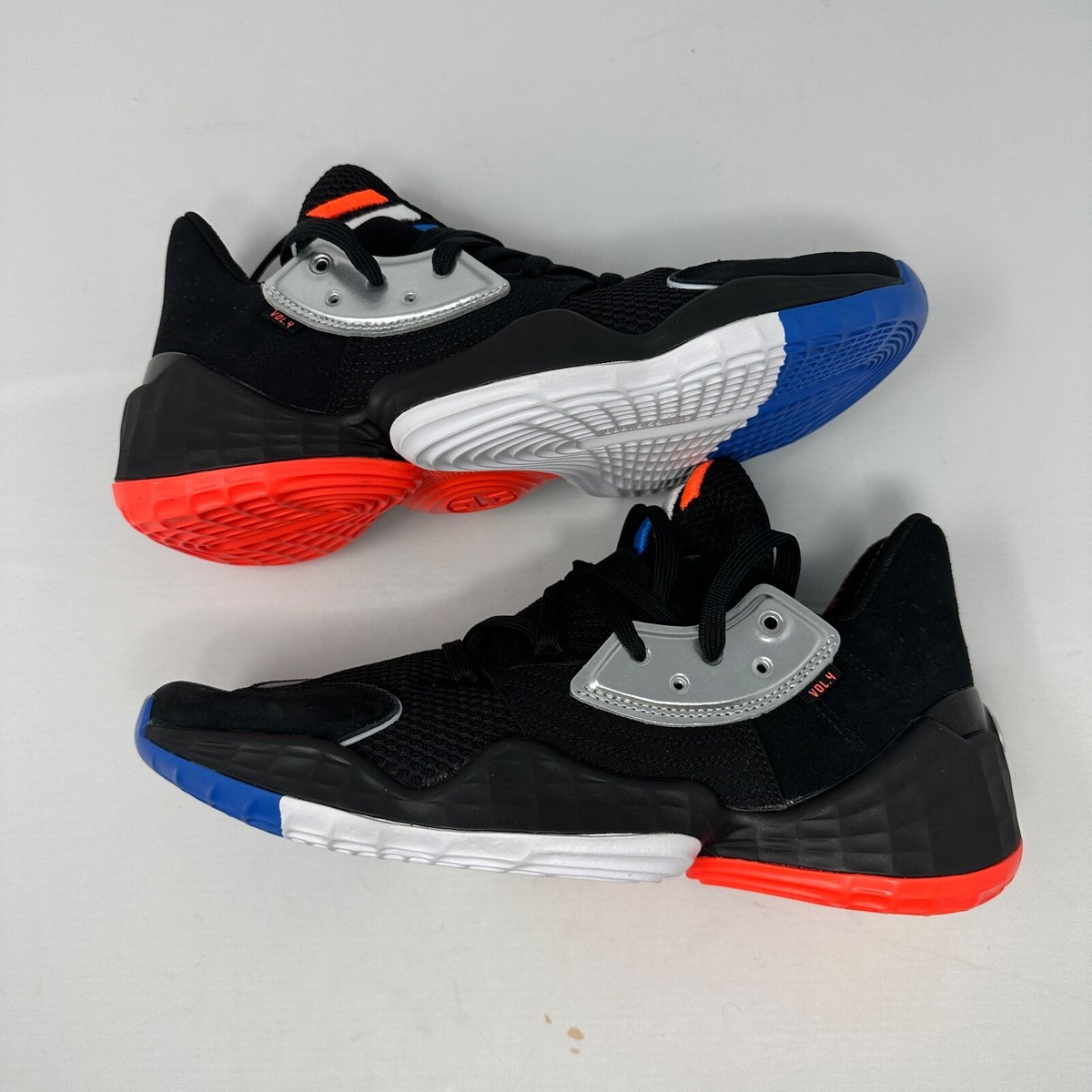 シューズ(男性用) adidas Harden 4 Amazon.com | adidas Men's Harden Vol 4 GCA Basketball Solar