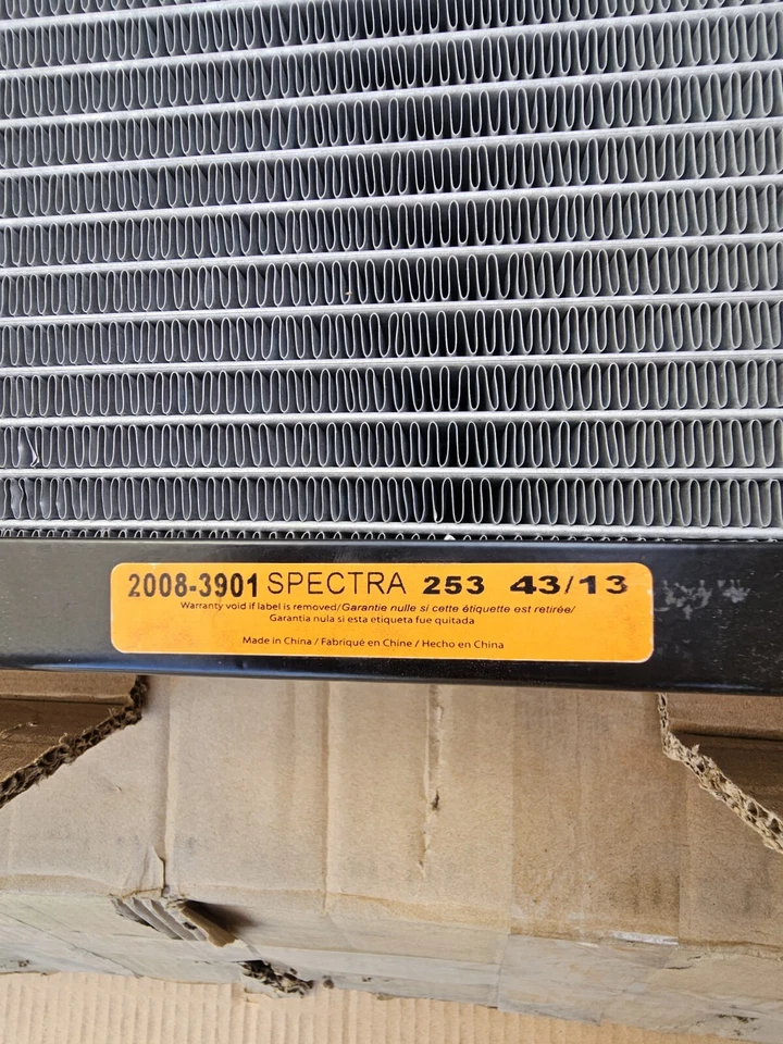 Radiador de carretilla elevadora Spectra 2008-3901 para Hyster H45-65XM Foto 2 de 4
