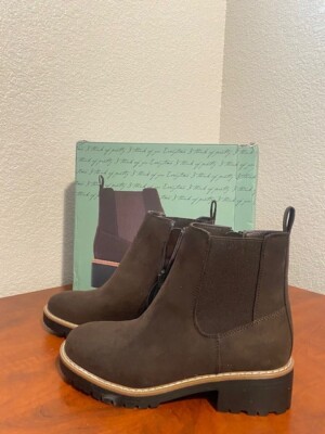 KENSIE Women's KAYLA B Suede Boot Size 7 Brown