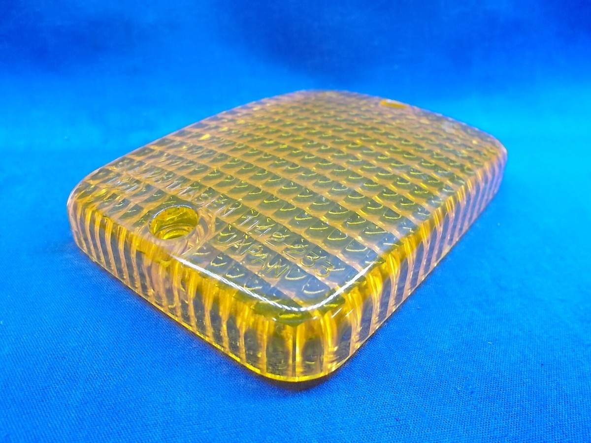 Yamaha 2H7-83312-00. OEM Flasher Lens. Fits Yamaha XS1100. | eBay