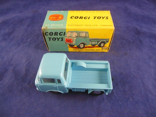 Corgi 409 Forward Control Jeep FC-150 in Light Blue flat spun hubs near mint - Picture 3 of 7