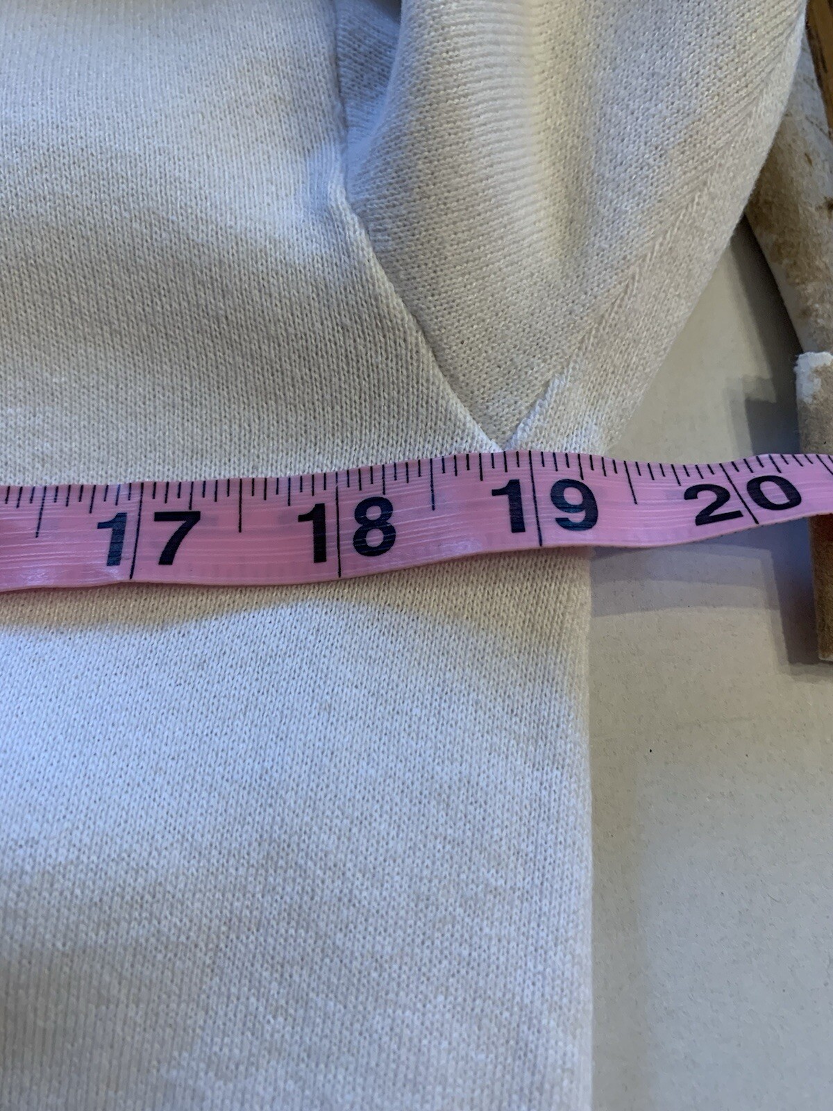 Picture 9 of 12