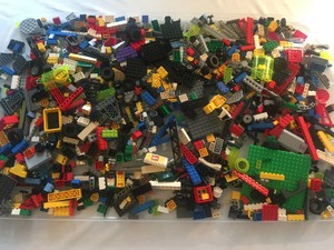 lego bits and pieces