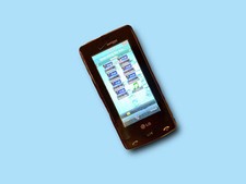 Vintage Y2K LG Verizon Cellphone.