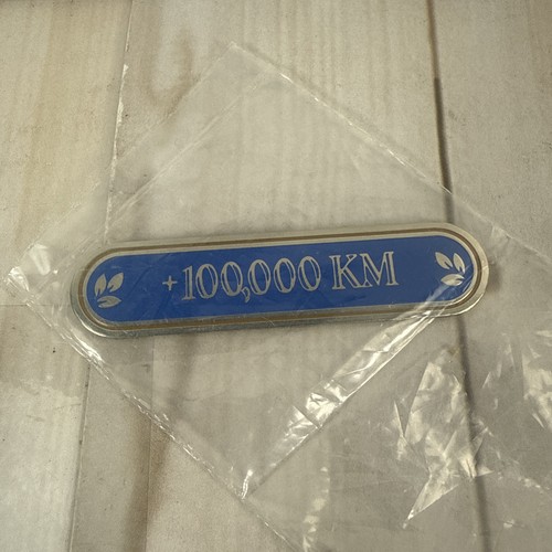 ✅ Genuine Vintage Volvo High Mileage Club Badge 100,000 KM Metal &Enamel - Picture 1 of 3