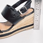 Foto 3 di 24