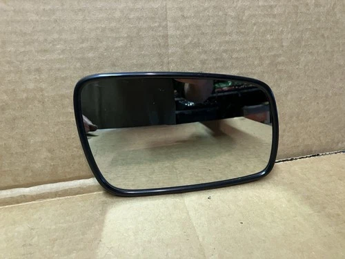 2004-2006 VOLKSWAGEN PHAETON DOOR MIRROR GLASS passenger side HEAT AUTO DIM