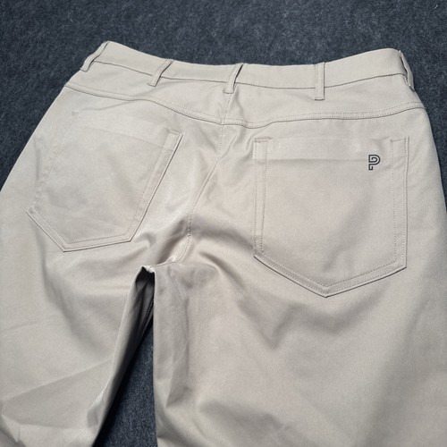 Public Rec Pants Mens 30x27 Beige Khaki Straight Dealmaker 5 Pocket Chino U-510 - Picture 12 of 15