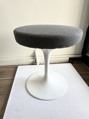 Vintage Knoll Tulip Stool by Eero Saarinen 1957 Wool Original Labels !