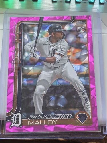 2025 Topps Series 1 - Justyn-Henry Malloy #269 Pink Diamante Foil (RC)