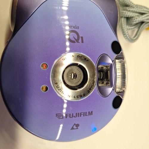 Fuji Nexia Q1 APS Camera W/Flash - Purple Tested - Picture 4 of 5