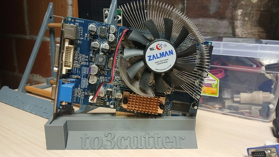 VINTAGE - AGP 8X VGA GALAXY NVIDIA 6600 128mb DDR  VERY RARE - RETRO XP BUILD - Image 4 of 4