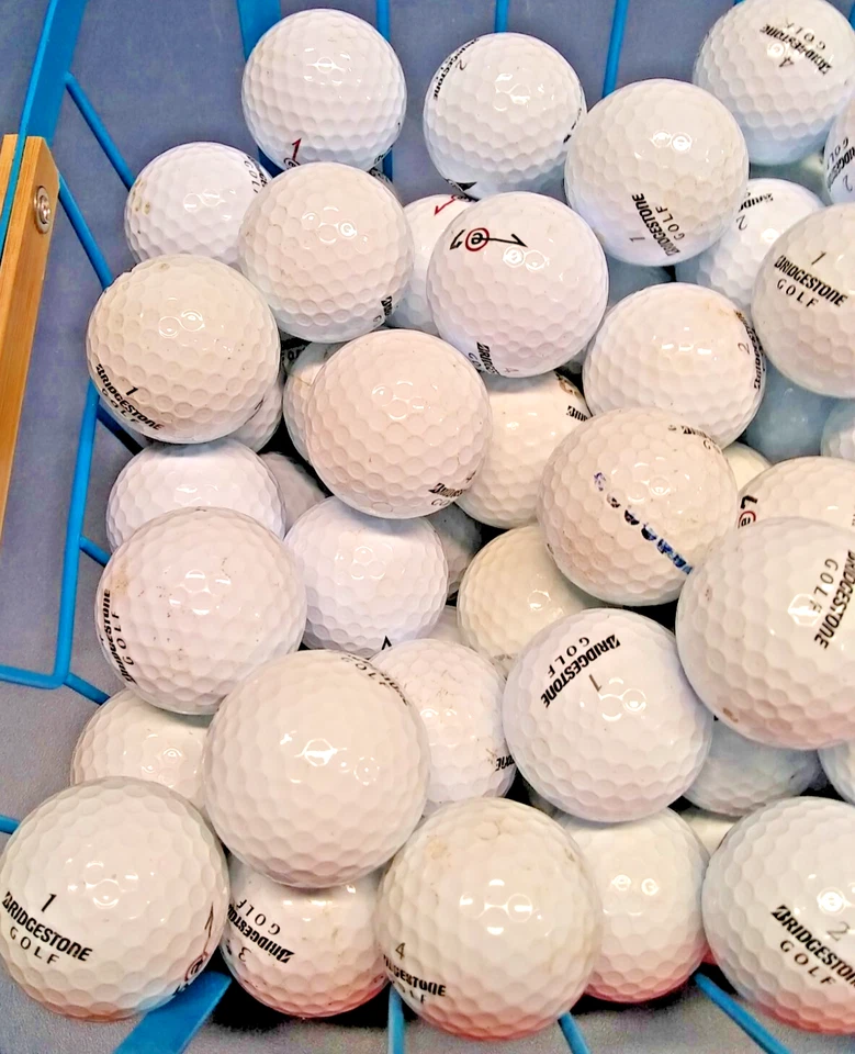 50 pelotas de golf Bridgestone e5 y e7 mixtas 3A/4A blancas usadas (4 docenas + 2 adicionales) Foto 2 de 4