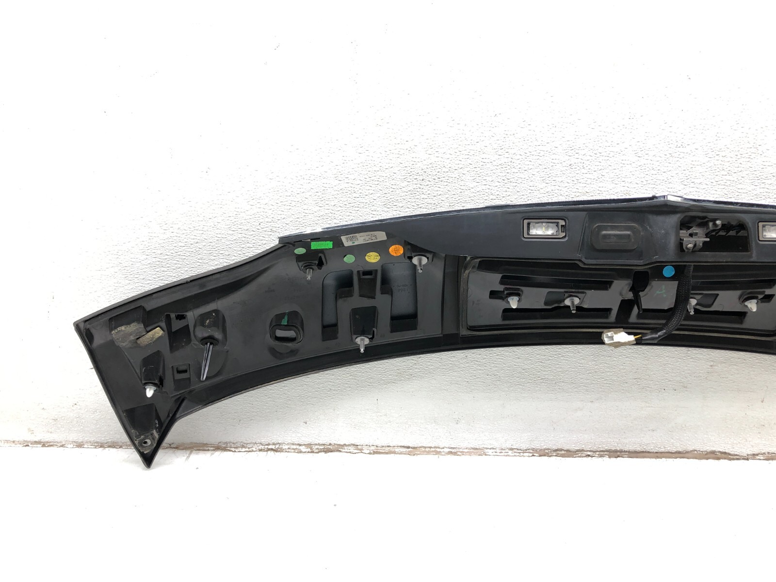 2017-2020 MASERATI LEVANTE S LIFTGATE BACK DOOR SPOILER TRIM OEM.