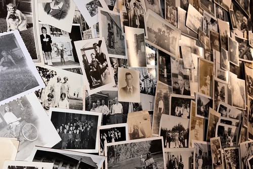 Antiguo Lote de 20+ Fotografías Encontradas Instantáneas Aleatorias Sepia En Blanco y Negro De Colección - Imagen 2 de 5