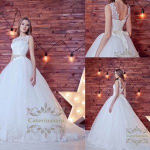 Invitadas Con Falda Midi Elegancia Asegurada Faldas Vestidos Y Faldas Moda Faldas