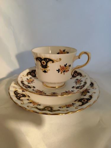 Royal Stafford Bone China Trio Vintage Teacup Saucer Side Plate - Picture 3 of 13