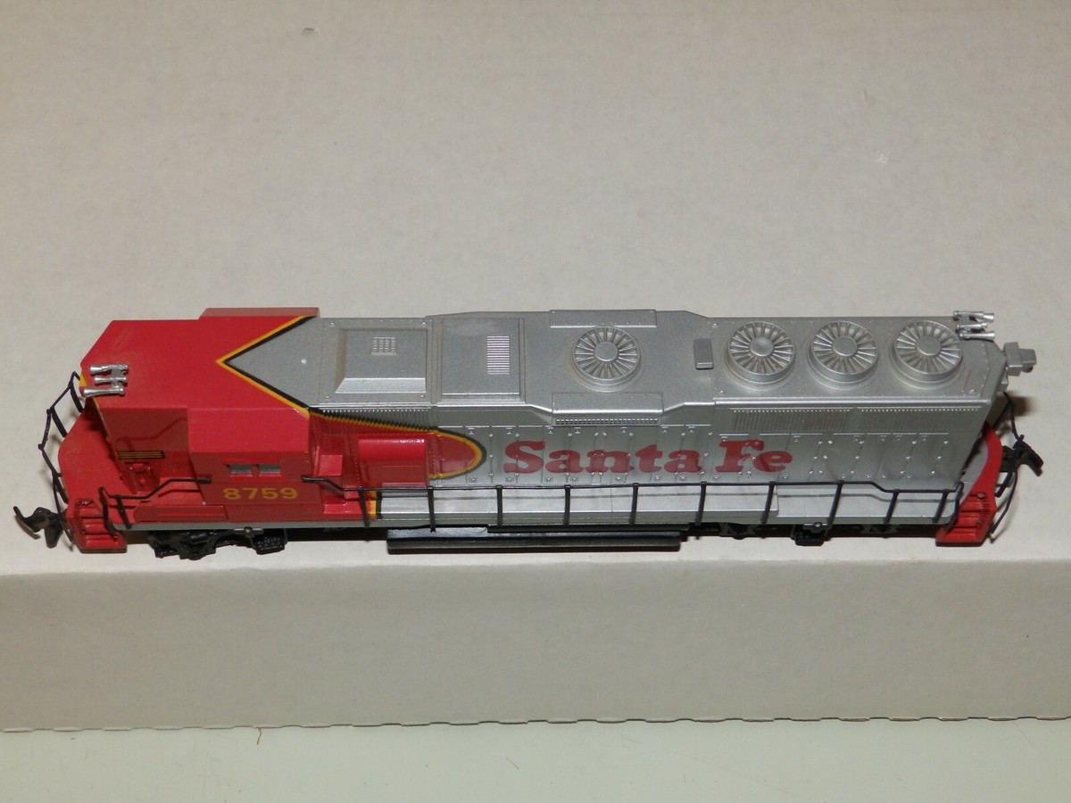 美品　Bachamann N Scale GP 50-SANTA FE 8759 美品 Bachamann N Scale GP 50-SANTA FE 8759 - メルカリ