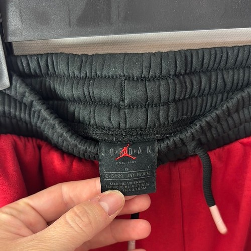 Jordan Joggers - Boys Large - Picture 2 of 4