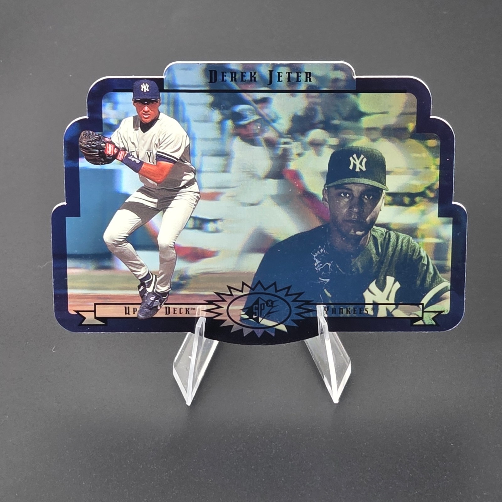 1996 skybox Derek Jeter #43 Die Cut Hologram Yankees Holoview