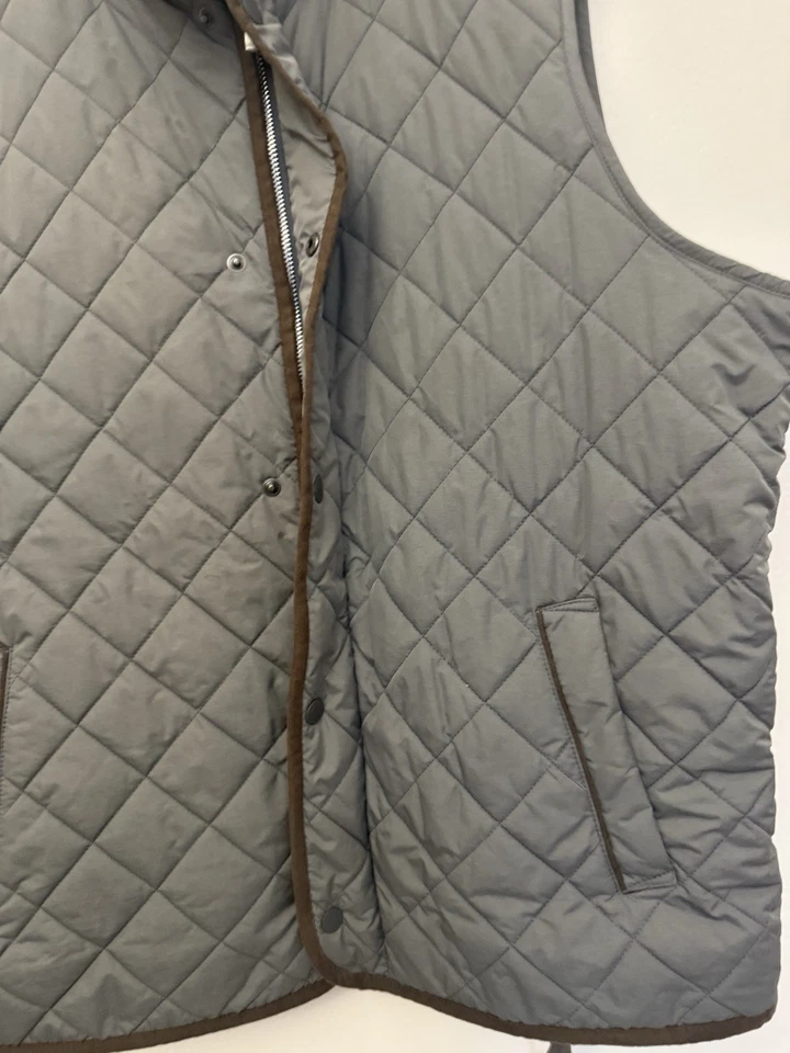 Peter Millar Essex Vest Quilted Size XL Gray Golf Zip Outdoors Suede Trim - Image 4 of 4