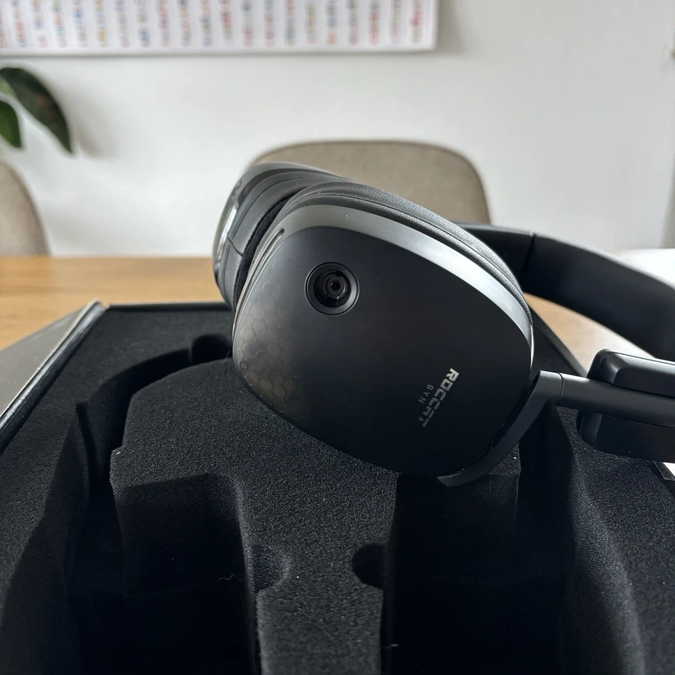 ROCCAT SYN MAX AIR, Over-ear Gaming Headset Bluetooth Schwarz 3D Audio NEU & OVP - Bild 4 von 4