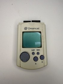 Sega Dreamcast Console HKT-3020 2 Controllers, VMU, Cords and Game (Wacky Races)