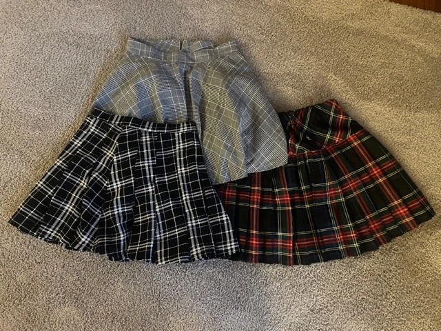 Womens/Teen Skirts - 3 for the price of 1!
Opens in a new window or tab