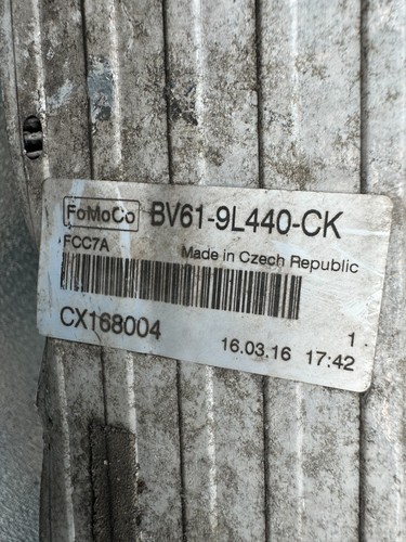 2016 Ford Focus Mk3 1.5 Diesel Radiator Intercooler BV619L440CK Dent - Picture 5 of 7