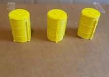 N Scale 1/160 Yellow 3 pack Oil/Storage tanks 3d printed for layout FREE SHIP