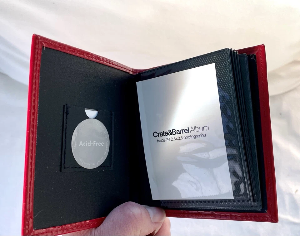 Álbum de fotos de colección Milano para caja y barril rojo charol sintético columpio nuevo sin etiquetas Foto 3 de 4