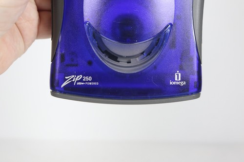 Iomega Zip 250 Z250USBPCMBP 250 MB USB External Disk Drive Cable - Picture 2 of 8