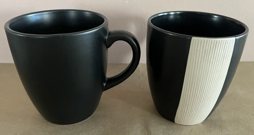 Gourmet Basics By Mikasa Bamboo Black Stoneware Coffee Mugs HA250 - Set Of 2