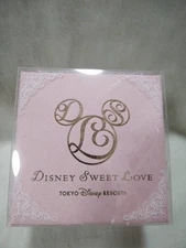 ◇ Sweets box empty box Sweet Love Mickey Minnie Regular price 3000 yen TDR