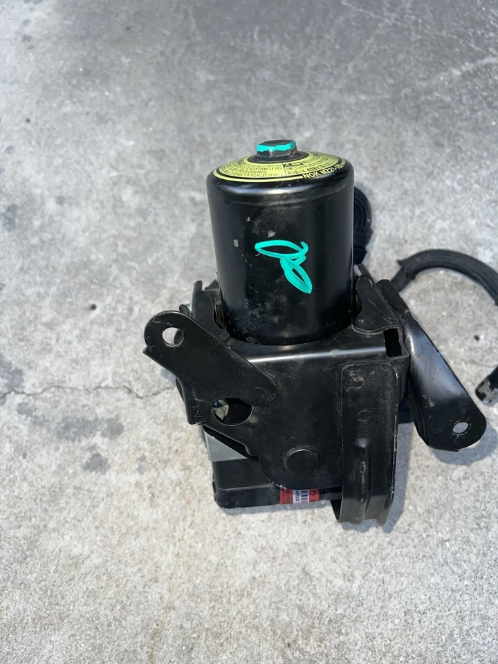 Módulo de bomba ABS híbrido Toyota Highlander 2006-2009 Lexus RX400H 44510-48060 OEM Foto 4 de 4