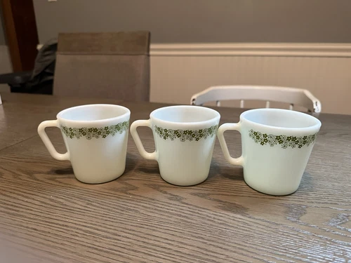 Lot of 3 Vintage Pyrex Spring Blossom Crazy Daisy D-Handle Coffee Mugs Cups