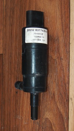 BMW E46 E90 E60 E39 E83 E53 Waschpumpe Scheinwerferwaschanlage 67 12 8 377 430