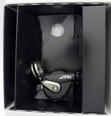 SHIMANO XTR 11S シフター SL-M9000 Shimano XTR SL-M9000 11 Speed Right Rear Rapidfire Shifter