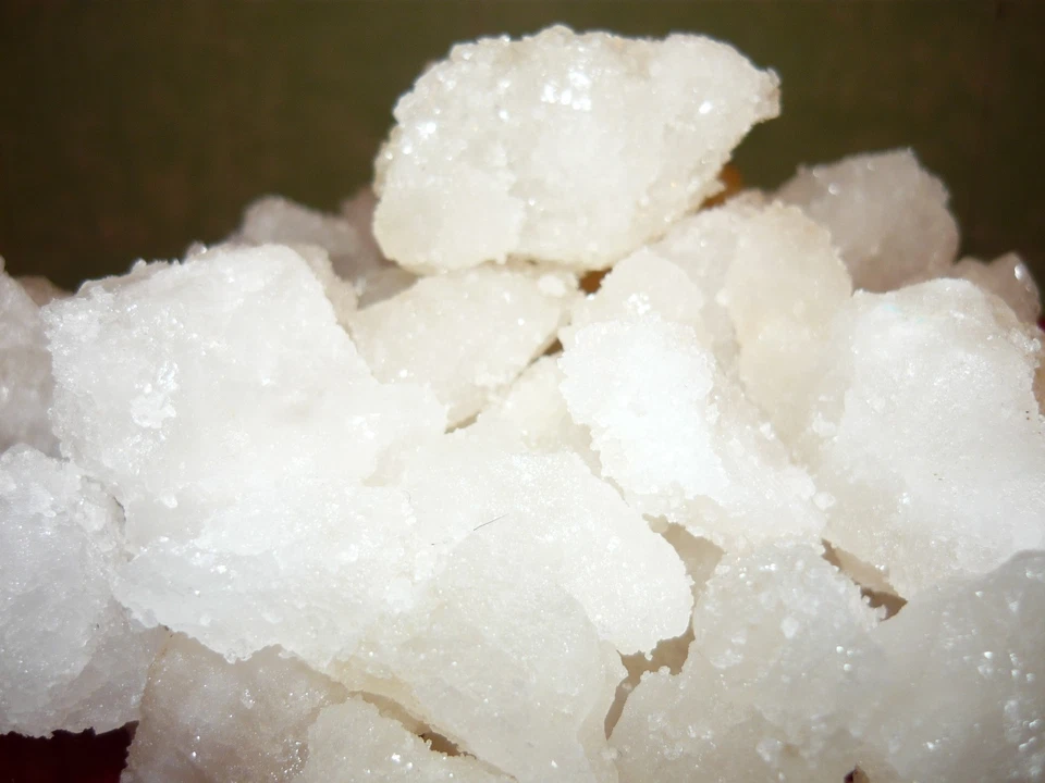 100% Pure, Big Crystals, Organic Mineral Rich Dead SEA BATH SALT 10 Oz.  - Image 2 of 4