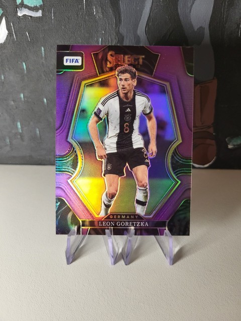 Leon Goretzka /75 Purple Prizm 2022-23 Panini Select FIFA Mezzanine Germany