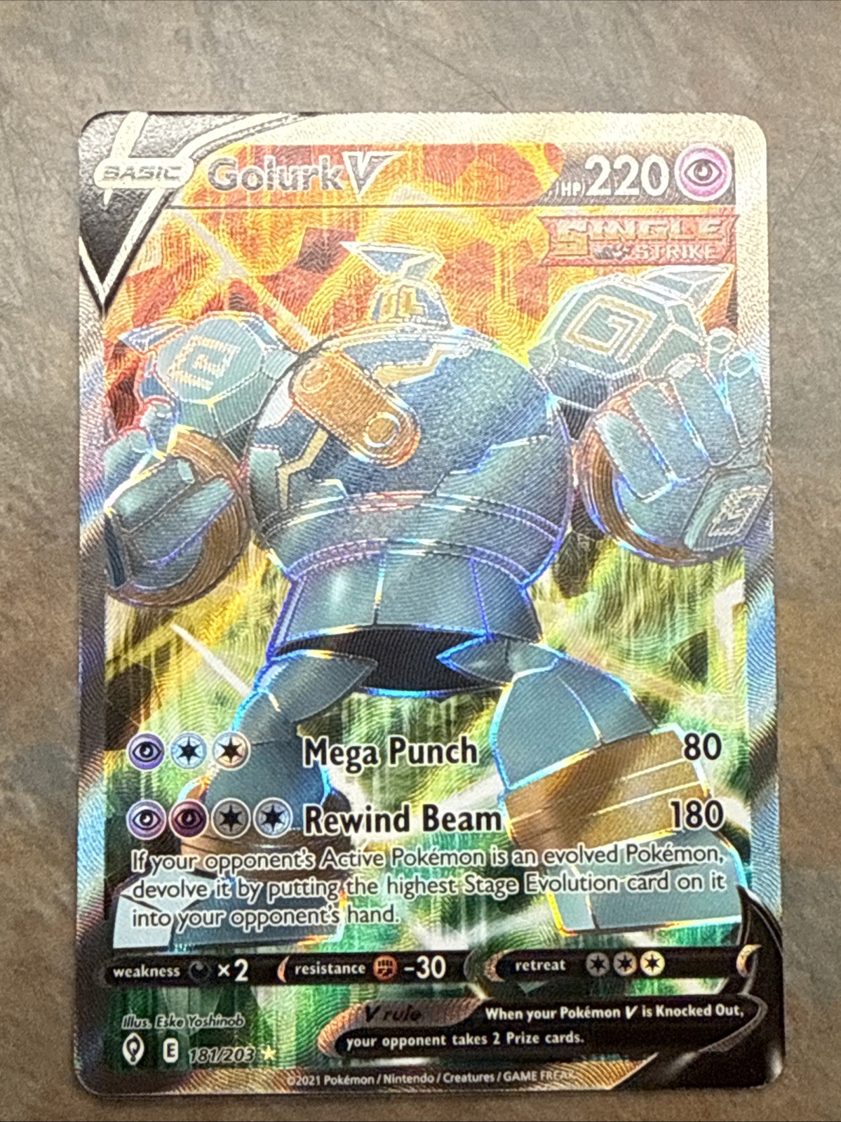 Golurk V (Full Art) - SWSH07: Evolving Skies 181/203 Ultra Rare NM