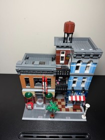 LEGO 10246 Detective&rsquo;s Office Modular Building w/ Manual No Minifigures