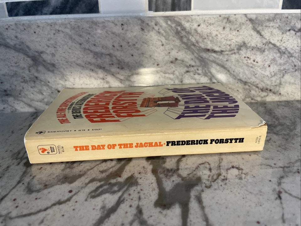 The Day Of The Jackal- Frederick Forsyth 1980 Pbk Foto 4 de 4